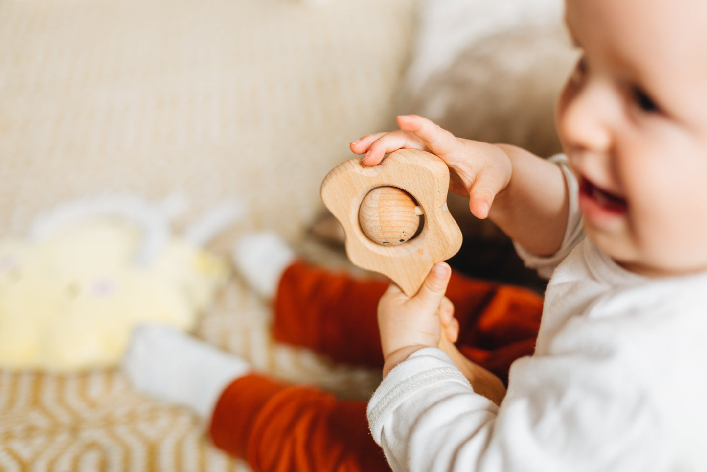 Pēpi Kiss - all natural teething rattle - The Kiss Co