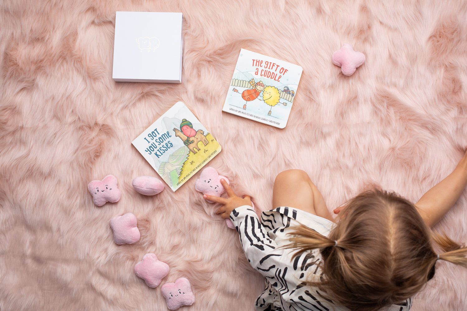 Bundle - Box Set + Hide & Seek Kisses - The Kiss Co