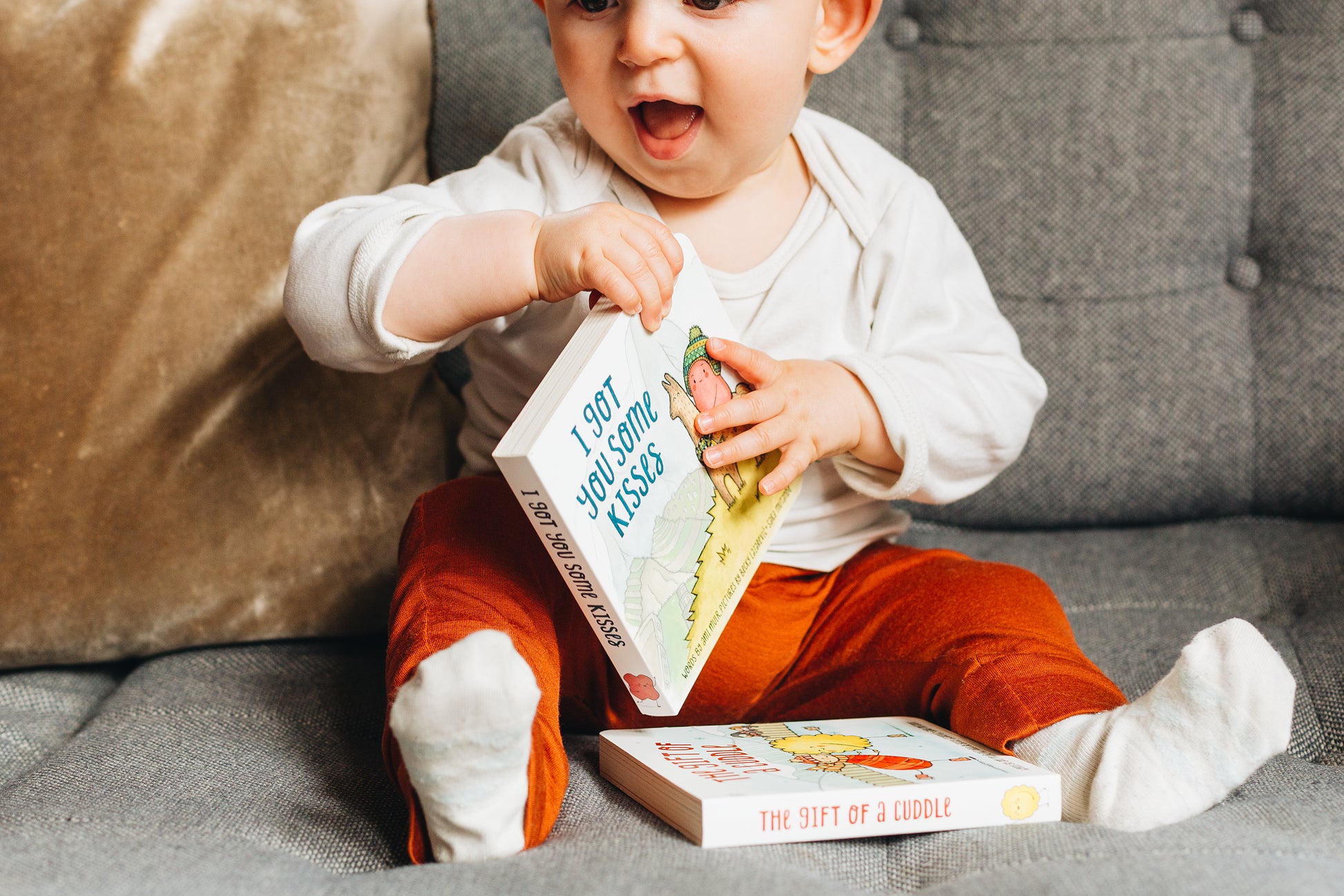 Bundle - Box Set + Hide & Seek Kisses - The Kiss Co